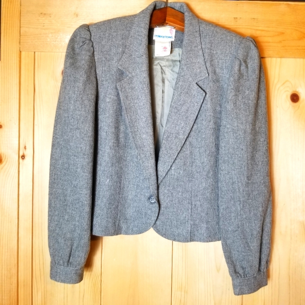 Vintage College Town Single Button Collared Lined Bolero Type Wool Blazer